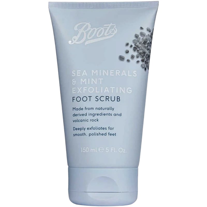 بوتس كير مقشّر قدم بمعادن بحرية ونعناع