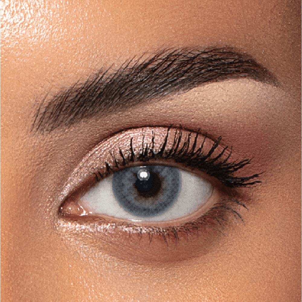 بيوتيوس عدسات لاصقة بلو