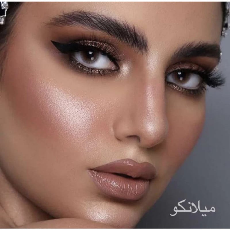 أديرا عدسات سنوية