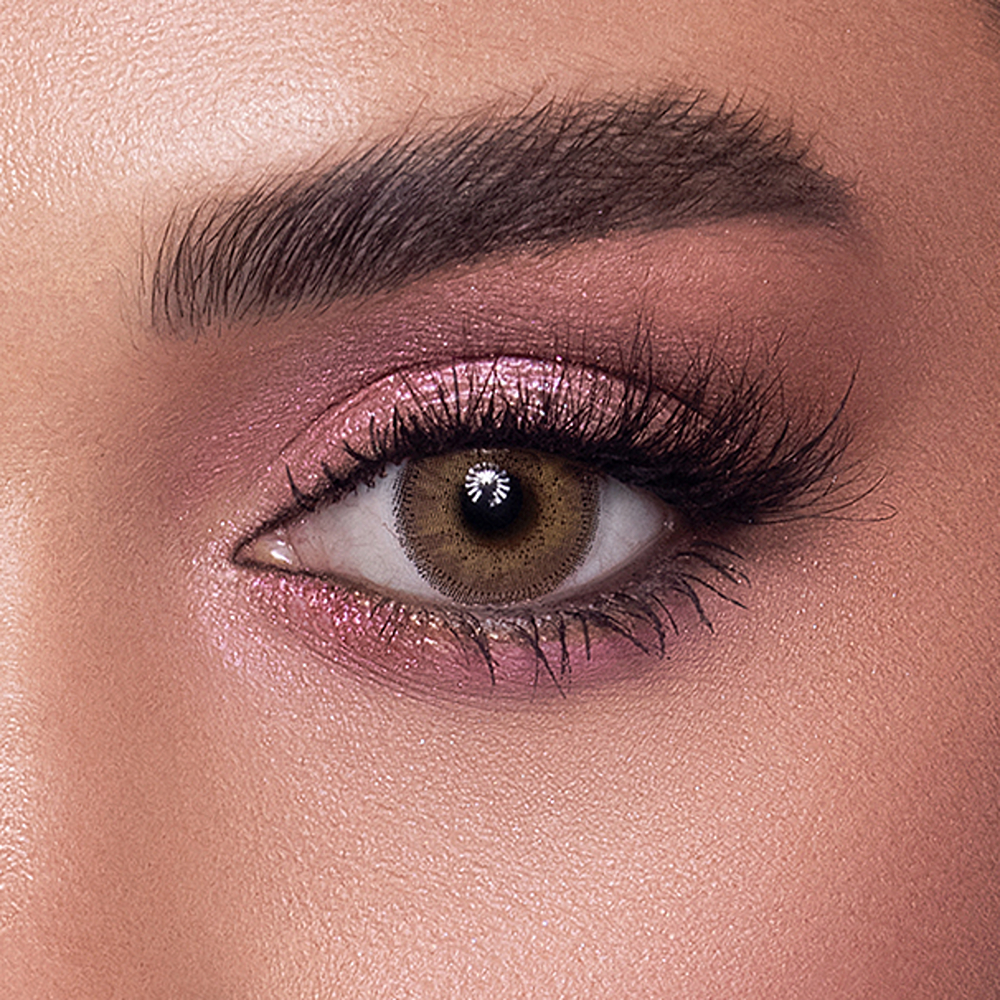 انستازيا عدسات لاصقة يومي