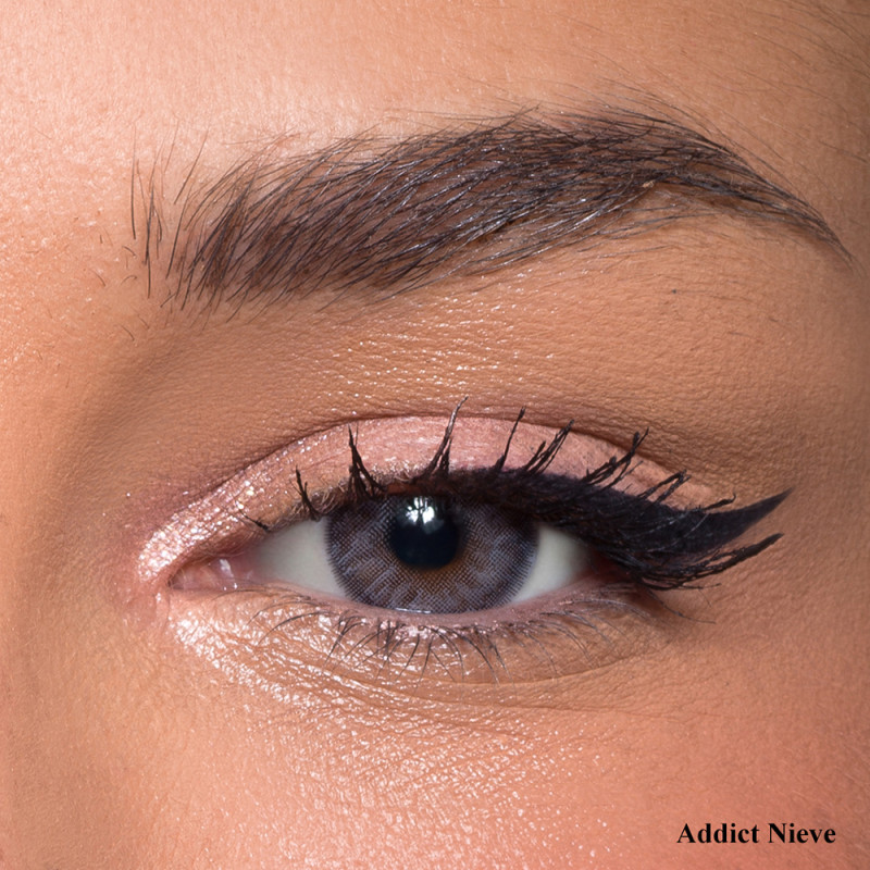 أنستازيا عدسات أديكت نيفي